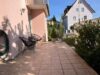 #Gepflegte Doppelhaushälfte mit Garage + 2 Stellplätzen - Frei März 2024! - Terrasse m. Blick zur Garage